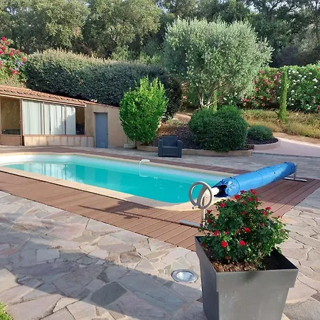 Alma Pour 6 Personnes Avec Piscine, A Deux Pas Du Golf De Valcros, A Villa *