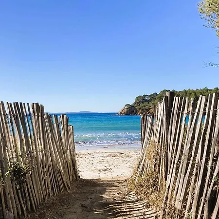 Βίλα Alma Pour 6 Personnes Avec Piscine, A Deux Pas Du Golf De Valcros, A